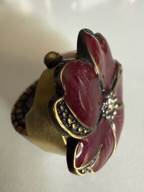 Unique Avon Purple Flower Watch Stretch Ring